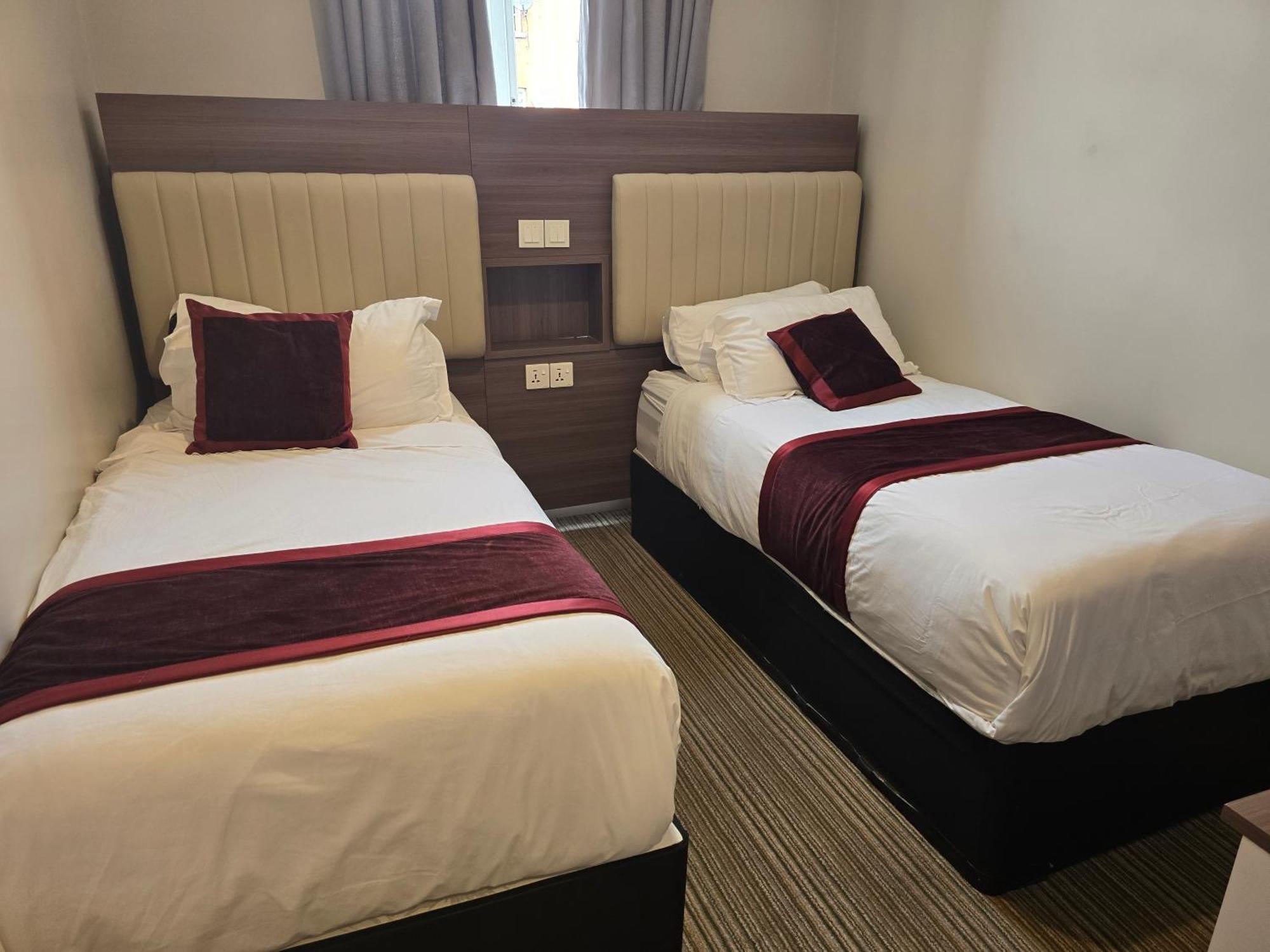 Double Bedroom Studios — Photos 3